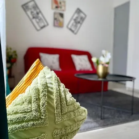 דירה Cosy Au Coeur De *